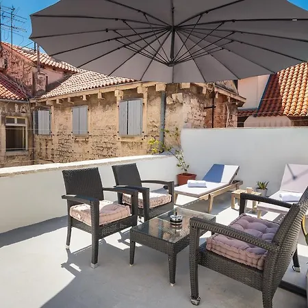 Cindro With Terrace Spalato